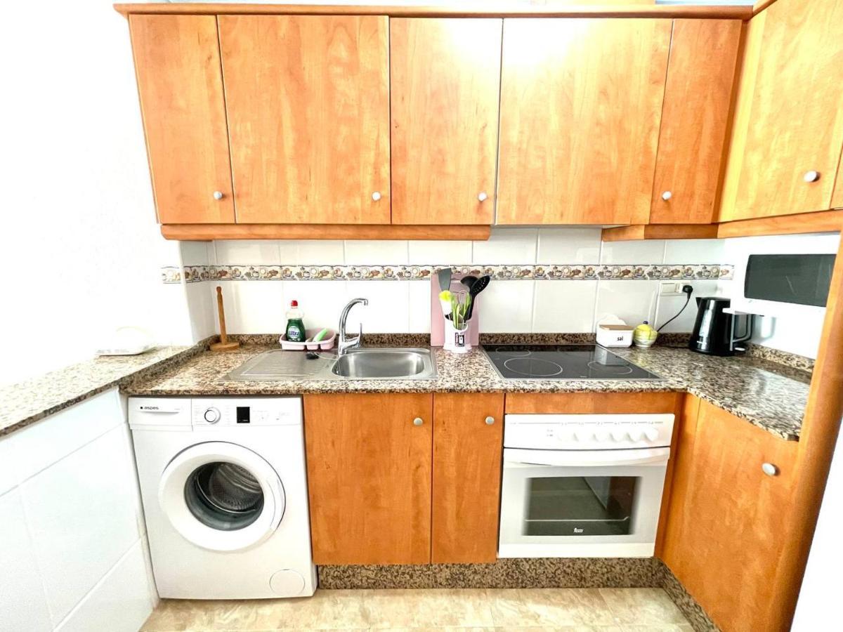 El Terremoto Apartment Torrevieja Eksteriør bilde