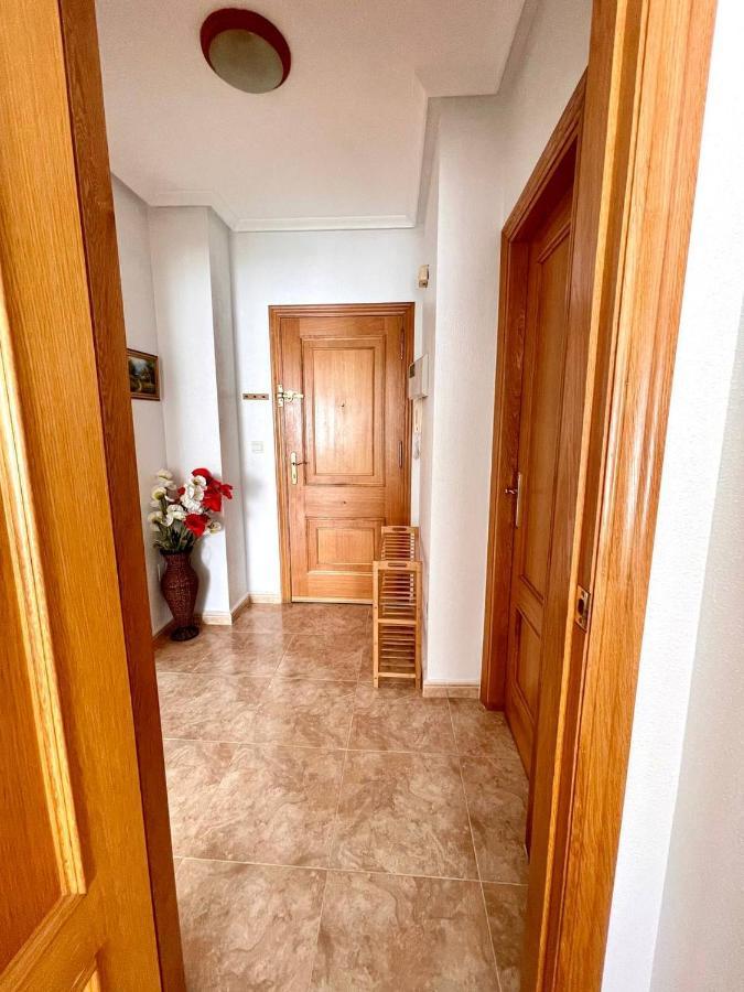 El Terremoto Apartment Torrevieja Eksteriør bilde