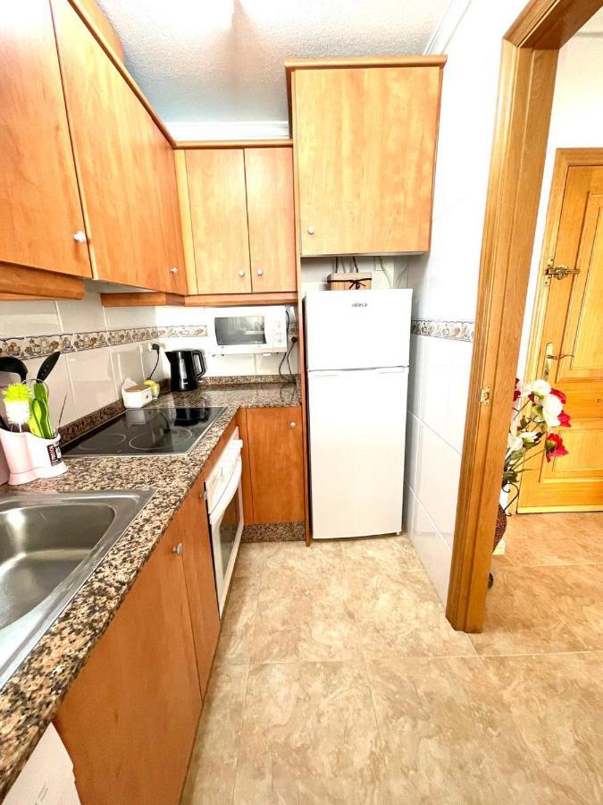 El Terremoto Apartment Torrevieja Eksteriør bilde